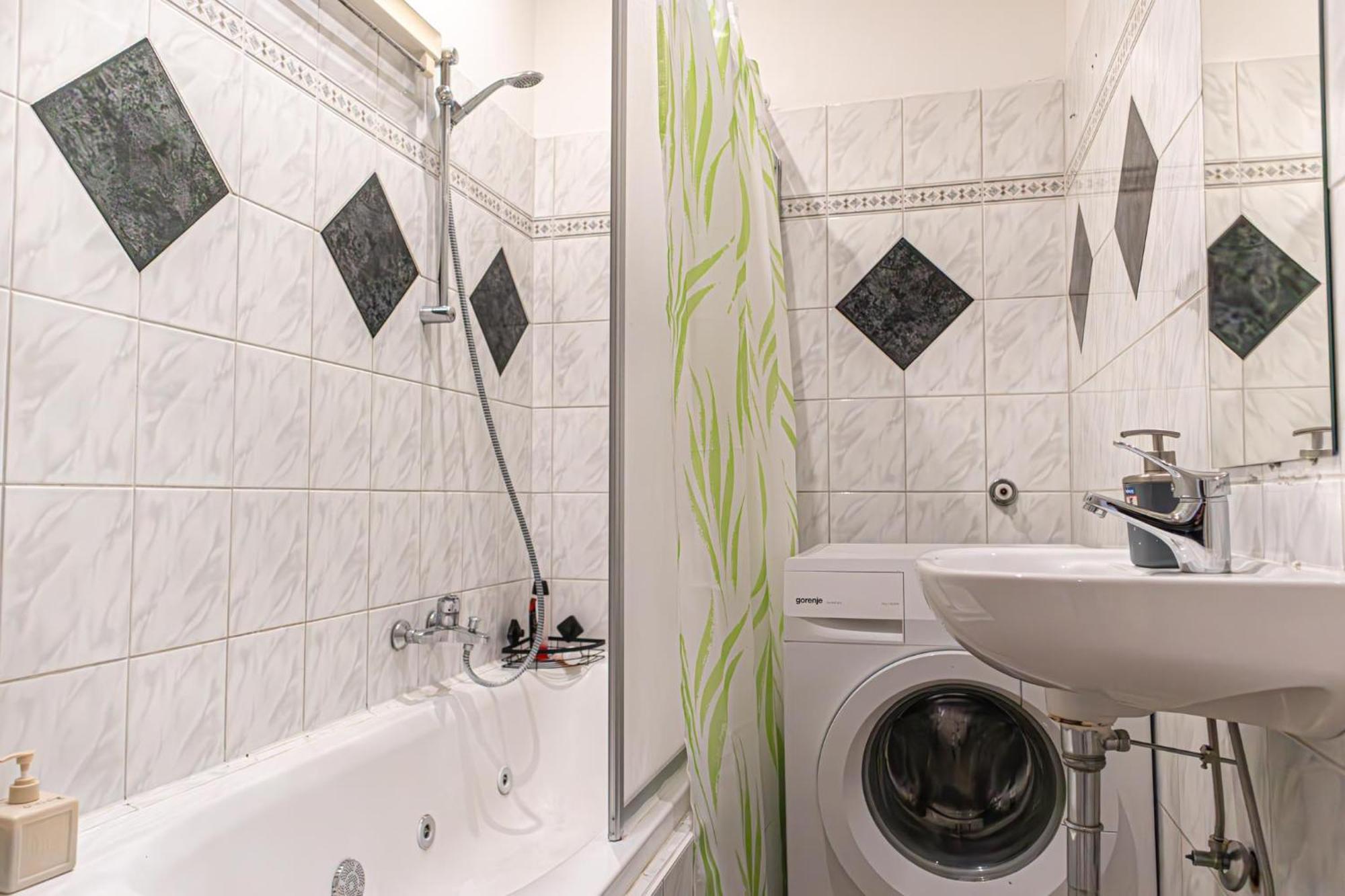 Budget Apartments Well Connected To The Whole City Wien Eksteriør bilde